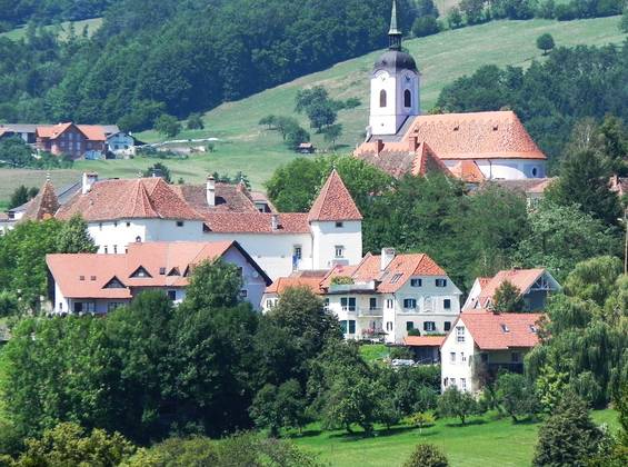 Blick auf Schloss Stubenberg